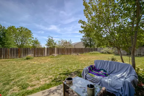 355 La Bray Ave, Red Bluff, CA 96080 photo 18