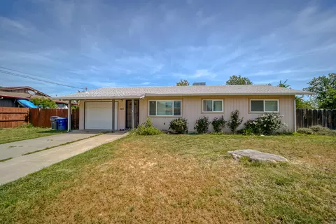 355 La Bray Ave, Red Bluff, CA 96080 photo 1