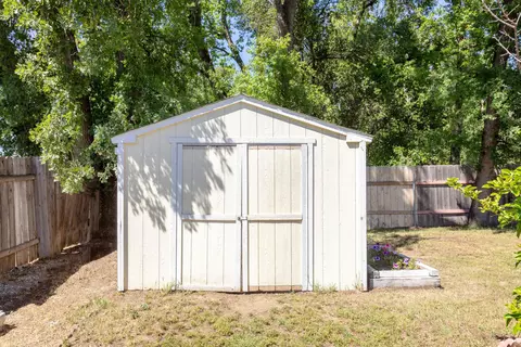2550 Ely Ln, Redding, CA 96001 photo 21