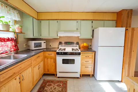 181 Branstetter Ln, Redding, CA 96001 photo 10