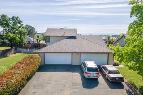 2015 Charade Way, Redding, CA 96003 photo 3