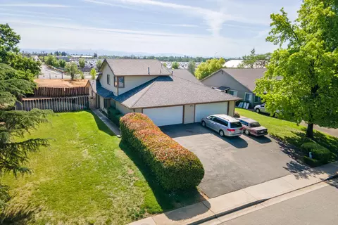 2015 Charade Way, Redding, CA 96003 photo 1