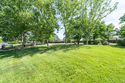 2015 Charade Way, Redding, CA 96003 photo 34