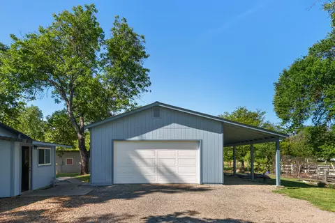 22043 Hermosa Dr, Anderson, CA 96007 photo 5