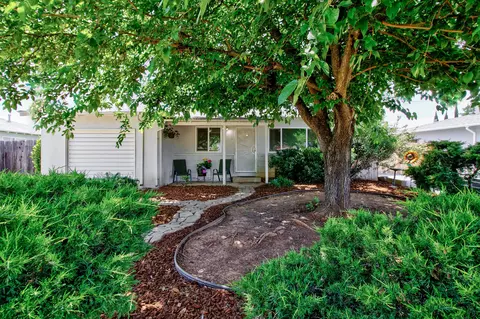 2103 Phobos Ct, Redding, CA 96002 photo 6