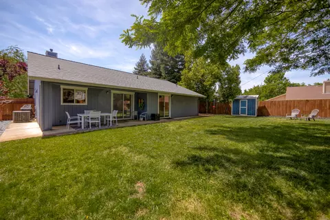 1927 Chiella Ln, Redding, CA 96002 photo 19