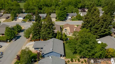 1927 Chiella Ln, Redding, CA 96002 photo 54