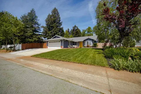 1927 Chiella Ln, Redding, CA 96002 photo 38