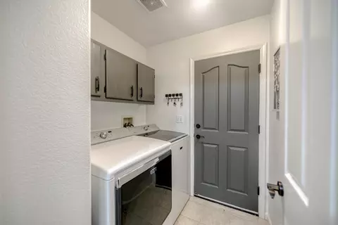 1927 Chiella Ln, Redding, CA 96002 photo 14