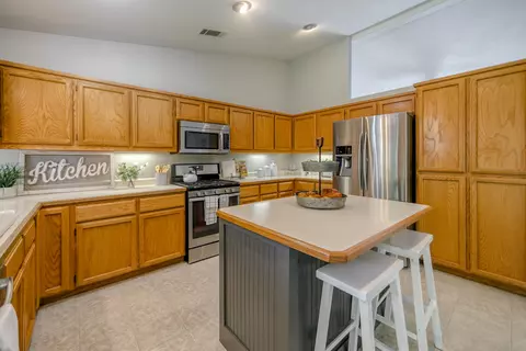 1927 Chiella Ln, Redding, CA 96002 photo 22