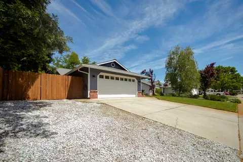 1927 Chiella Ln, Redding, CA 96002 photo 40