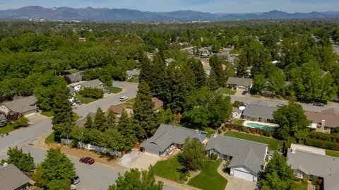 1927 Chiella Ln, Redding, CA 96002 photo 63
