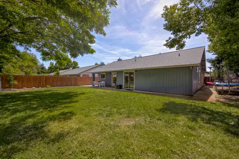 1927 Chiella Ln, Redding, CA 96002 photo 20