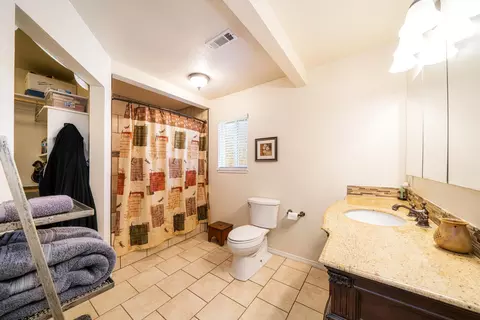 3210 Forest Hills Dr, Redding, CA 96002 photo 23