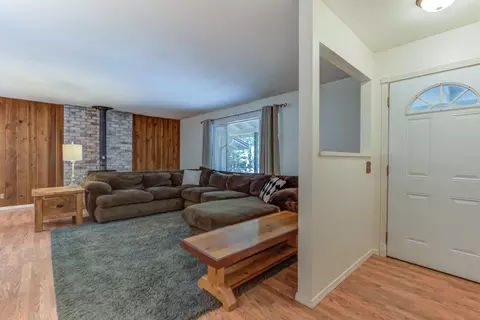 30893 Thumper Dr, Shingletown, CA 96088 photo 3