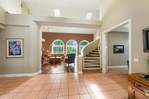 8144 Montgomery Cir, Redding, CA 96001 photo 21