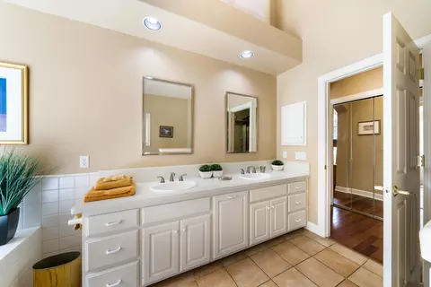 8144 Montgomery Cir, Redding, CA 96001 photo 37