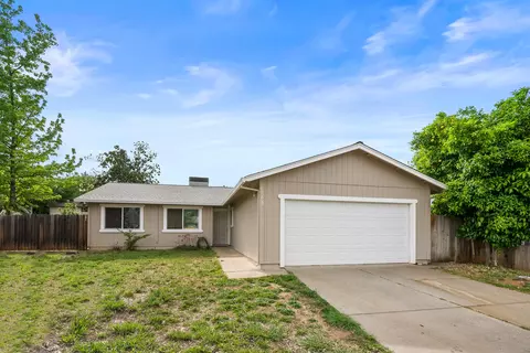 3766 Pegasus St, Redding, CA 96002 photo 1