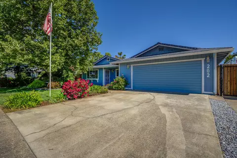 202 Woodhill Dr, Redding, CA 96003 photo 32