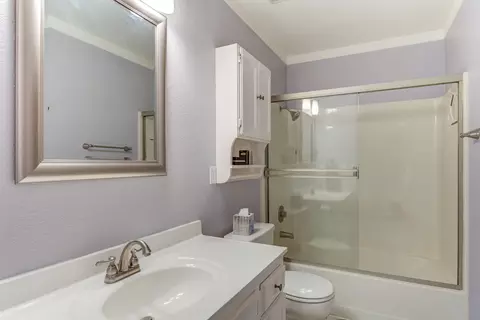 202 Woodhill Dr, Redding, CA 96003 photo 18