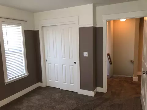 859 Fell St, Redding, CA 96001 photo 24