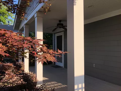 859 Fell St, Redding, CA 96001 photo 5