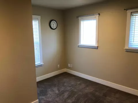 859 Fell St, Redding, CA 96001 photo 19