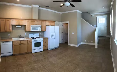859 Fell St, Redding, CA 96001 photo 11