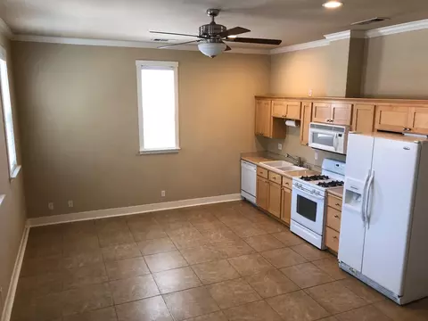 859 Fell St, Redding, CA 96001 photo 10