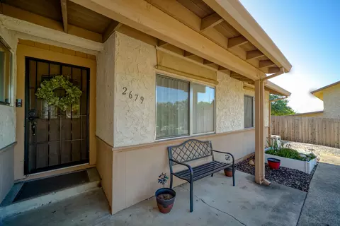 2679 Sanford Ct, Redding, CA 96003 photo 2