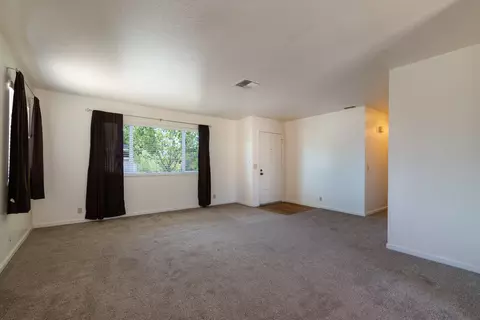 4242 Ormsby Way, Redding, CA 96003 photo 4