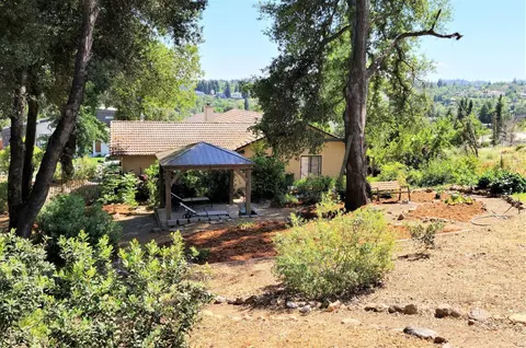 560 Turquoise Ct, Redding, CA 96003 photo 36