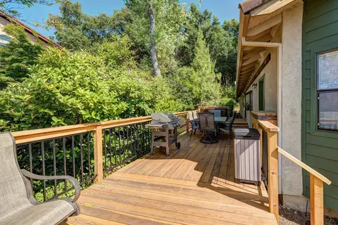560 Turquoise Ct, Redding, CA 96003 photo 22