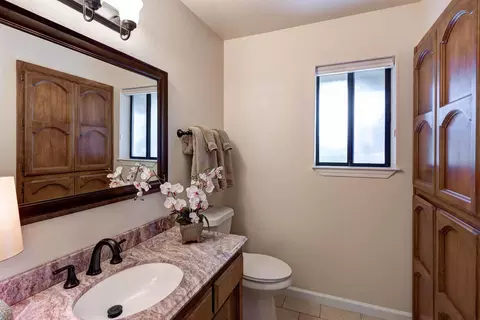 560 Turquoise Ct, Redding, CA 96003 photo 29