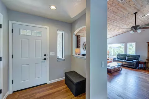 560 Turquoise Ct, Redding, CA 96003 photo 31