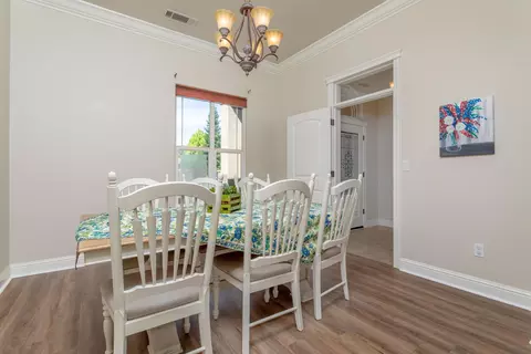 1325 Bonhurst Dr, Redding, CA 96003 photo 17