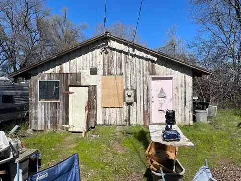 7597 Green Meadow Ln, Redding, CA 96002 photo 3