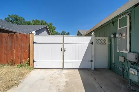 1969 Charade Way, Redding, CA 96003 photo 58