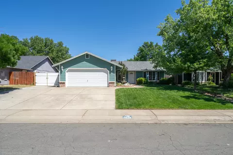 1969 Charade Way, Redding, CA 96003 photo 2