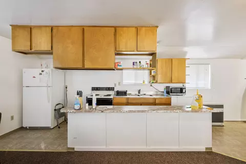 619 Spring St, Mount Shasta, CA 96067 photo 10