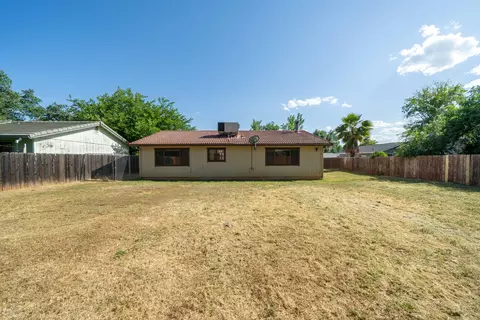 1930 Cirrus St, Redding, CA 96002 photo 44
