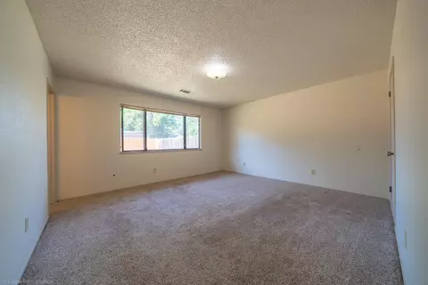 1930 Cirrus St, Redding, CA 96002 photo 23