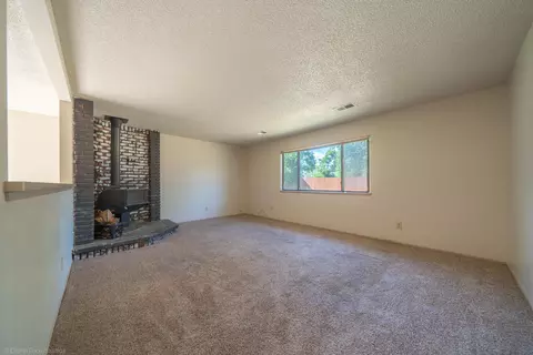 1930 Cirrus St, Redding, CA 96002 photo 7