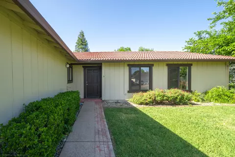 1930 Cirrus St, Redding, CA 96002 photo 5
