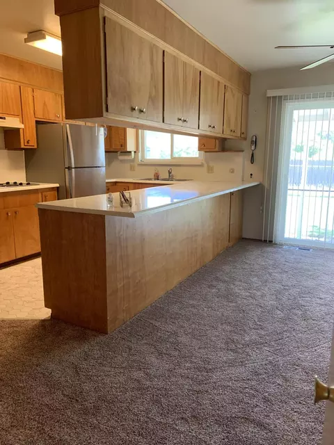 3240 Panorama Dr, Redding, CA 96003 photo 5