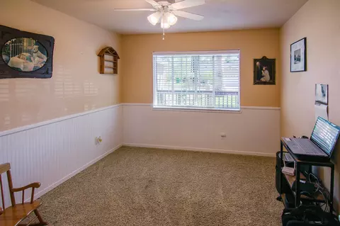 1556 Riviera Dr, Redding, CA 96001 photo 14