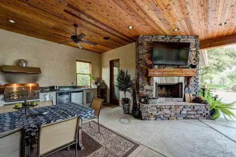 15068 Diggins Way, Redding, CA 96001 photo 12