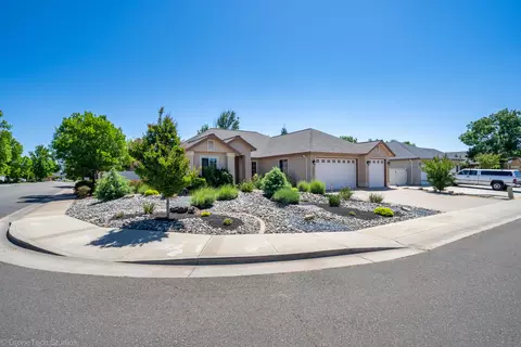 503 El Mango Dr, Redding, CA 96003 photo 3