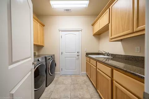 503 El Mango Dr, Redding, CA 96003 photo 40