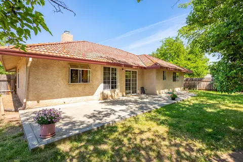3688 Somerset Ave, Redding, CA 96002 photo 20
